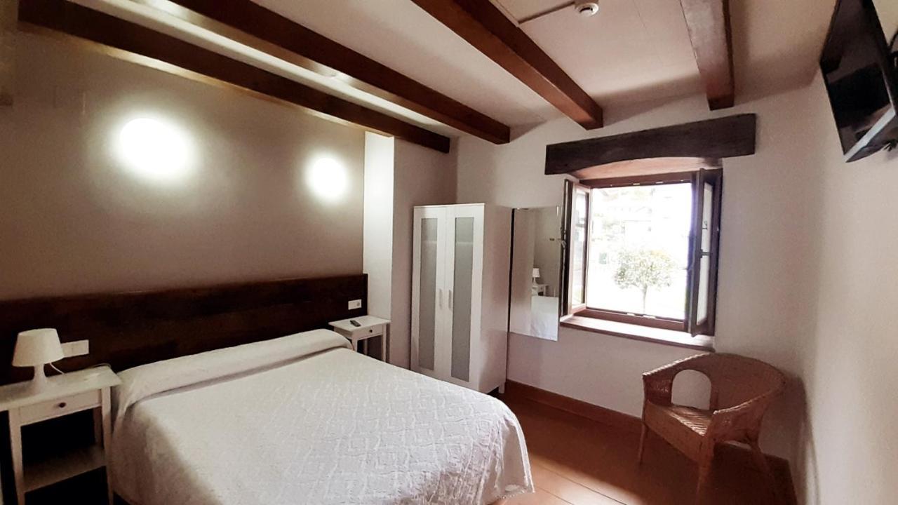 Hostal-Cicloturismo Lopenea Leitza Kültér fotó