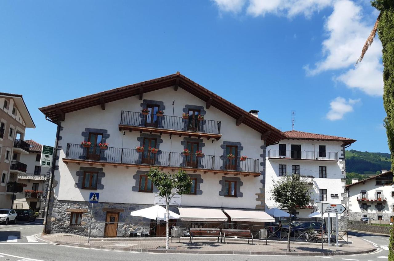 Hostal-Cicloturismo Lopenea Leitza Kültér fotó